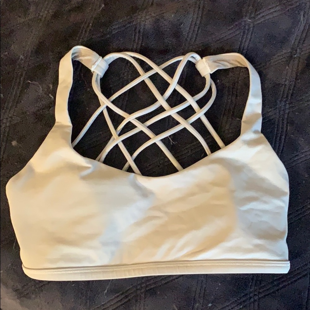 Lululemon Free to be Wild Sports Bra